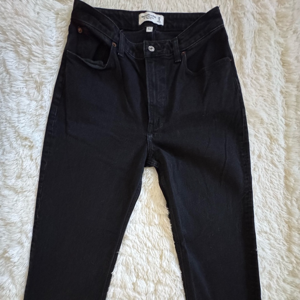 Abercrombie & Fitch Men's Dark Jeans